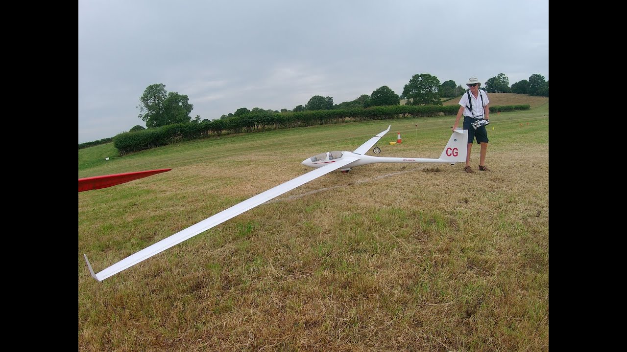 Milson RC Glider Aerotow : June 2025 : Day 2: Ash 10.3m Glider : Camera on elevator: 1/2