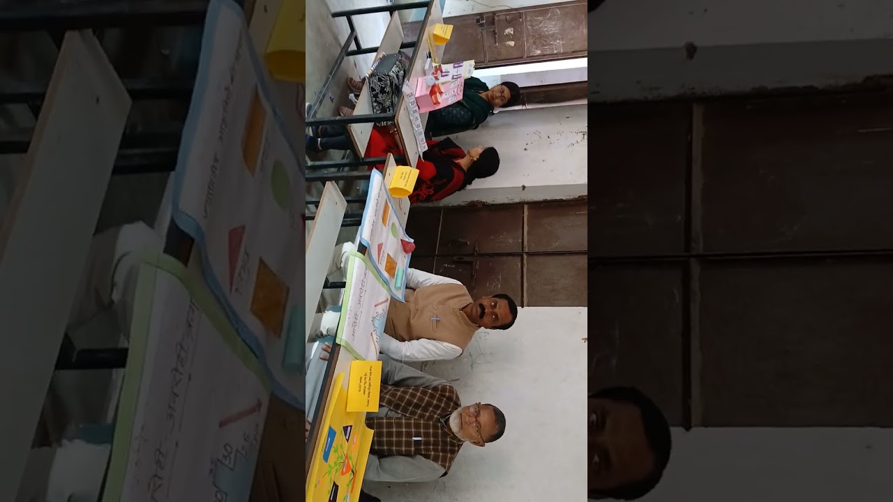 उच्च माध्यमिक विद्यालय ,वजीरपुर बिक्रम में टी ॰ एल॰ एम॰ मेला में बच्चों द्वारा स्वागत गान प्रस्तुत 