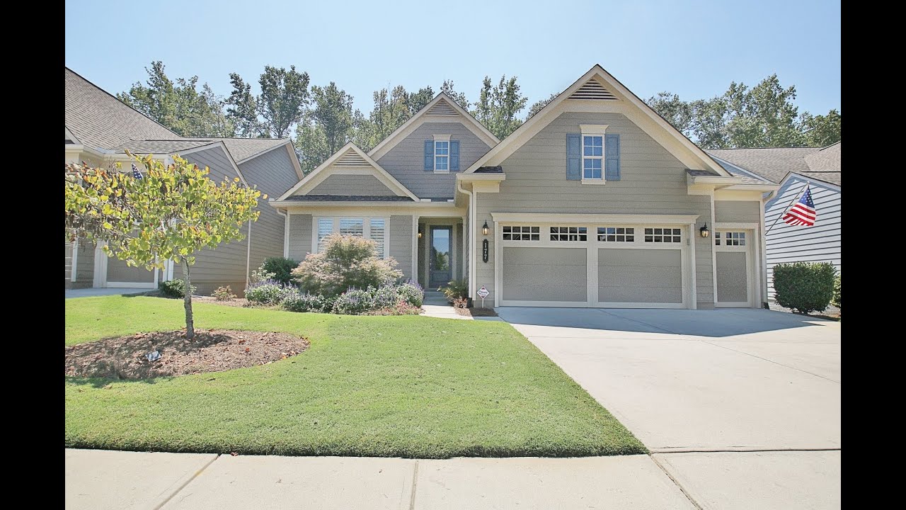 177 Mulberry Ct.  Peachtree City,  GA 30269