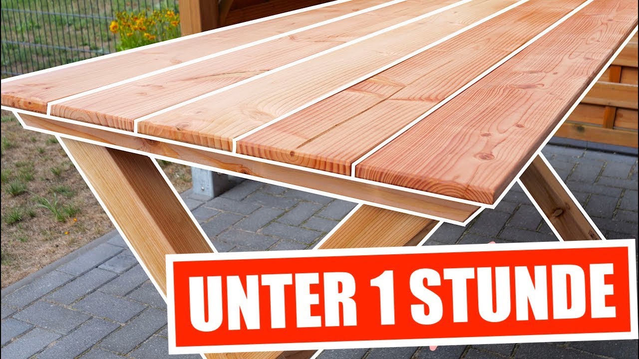GARTENTISCH aus HOLZ in 1 Stunde selber bauen // MrHandwerk