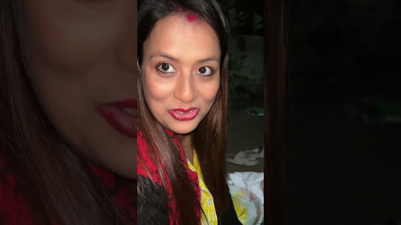 বছরের প্রথম দিনটা ঘুরতে না যেয়ে বাড়িতে আনন্দ করলাম তোমরা কেকিভাবে আনন্দ করলে অবশ্যই কমেন্টে জানিও 