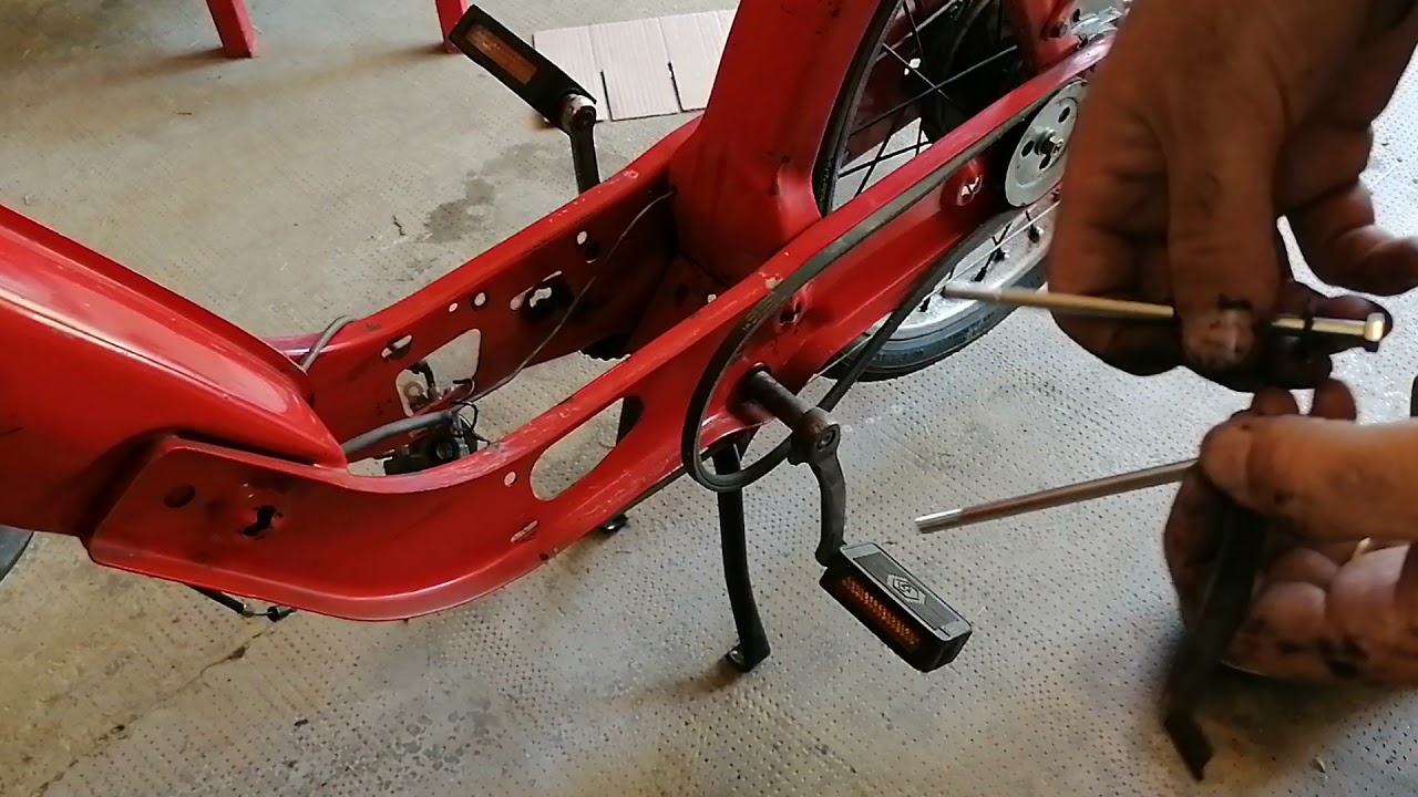 I lavori sul ciao rosso continuano 😀