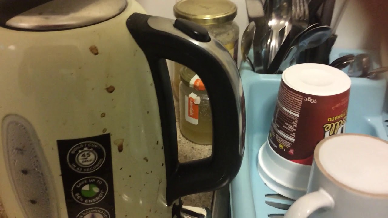 Russel Hobbs Kettle Review (How to Use It)