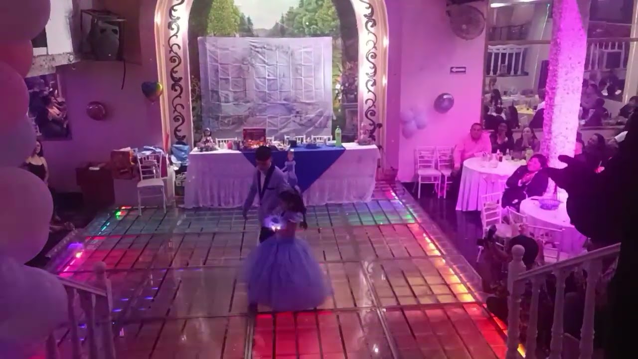 Pieza principal Nicole (Indila - Dernière Danse)