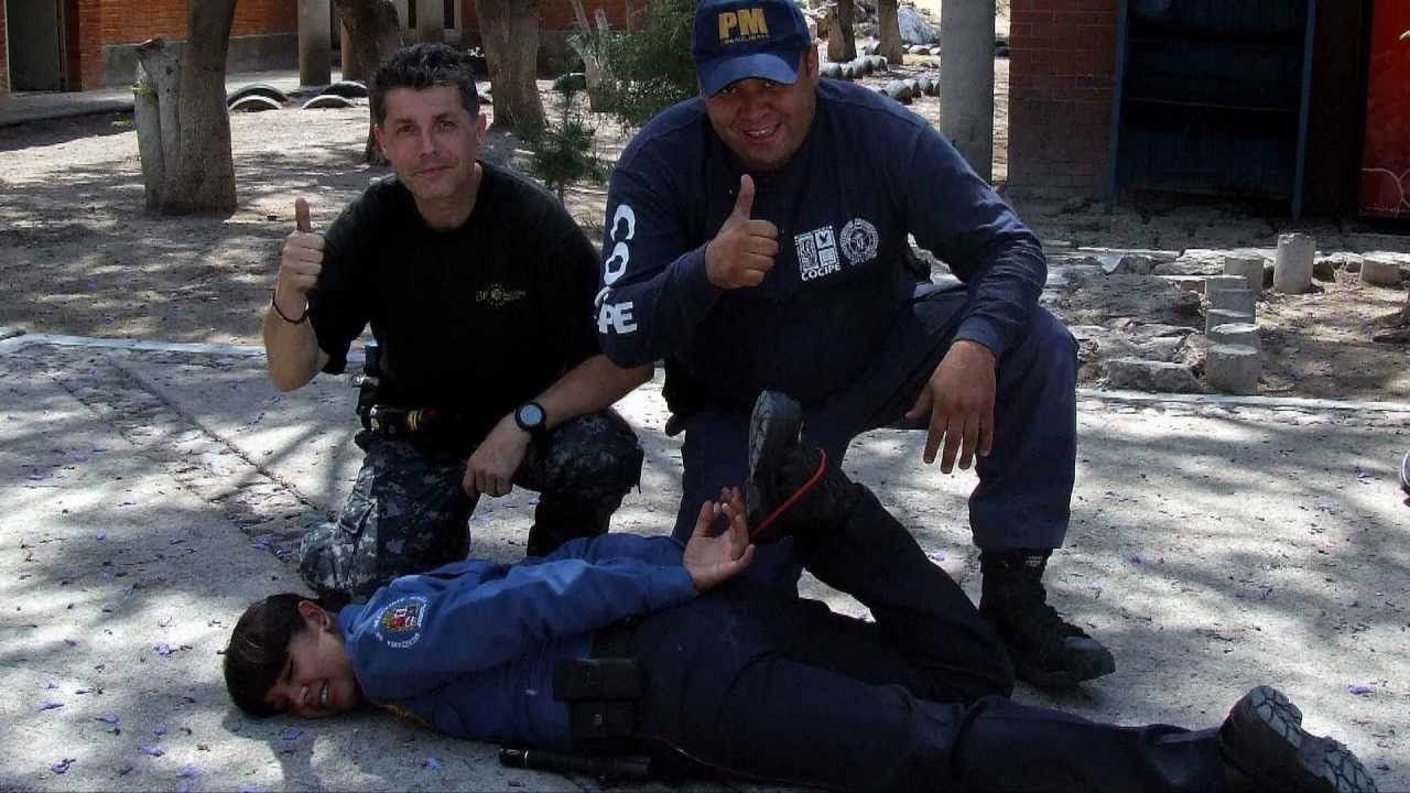 ESP Training mission in Mexico - ESP Batons, Textile Handcuffs and Detection Mirrors in practice