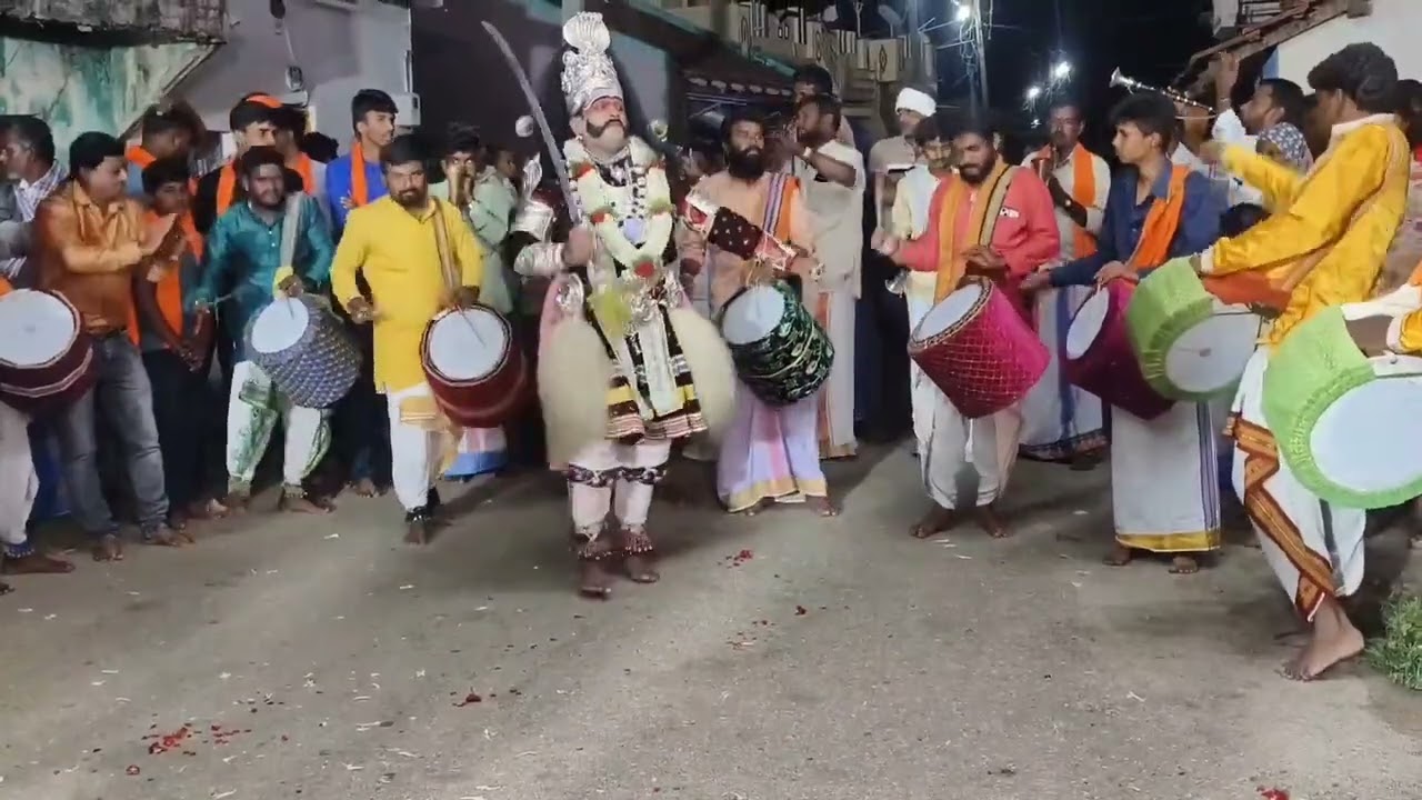 ಶ್ರೀ ಕ್ಷೇತ್ರ ನಾಗರ ನವಿಲೇಯಲ್ಲಿ ಶ್ರೀ ನಾಗೇಶ್ವರ ಸ್ವಾಮಿ ಮತ್ತು ಕೆಂಪಮ್ಮ ದೇವಿಯ ಉತ್ಸವ..... 8073614710