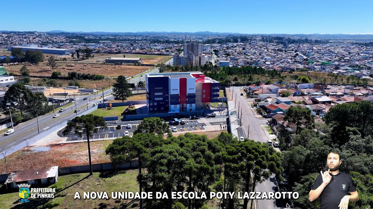 A nova Escola Municipal Poty Lazzarotto foi inaugurada [TV Pinhais]