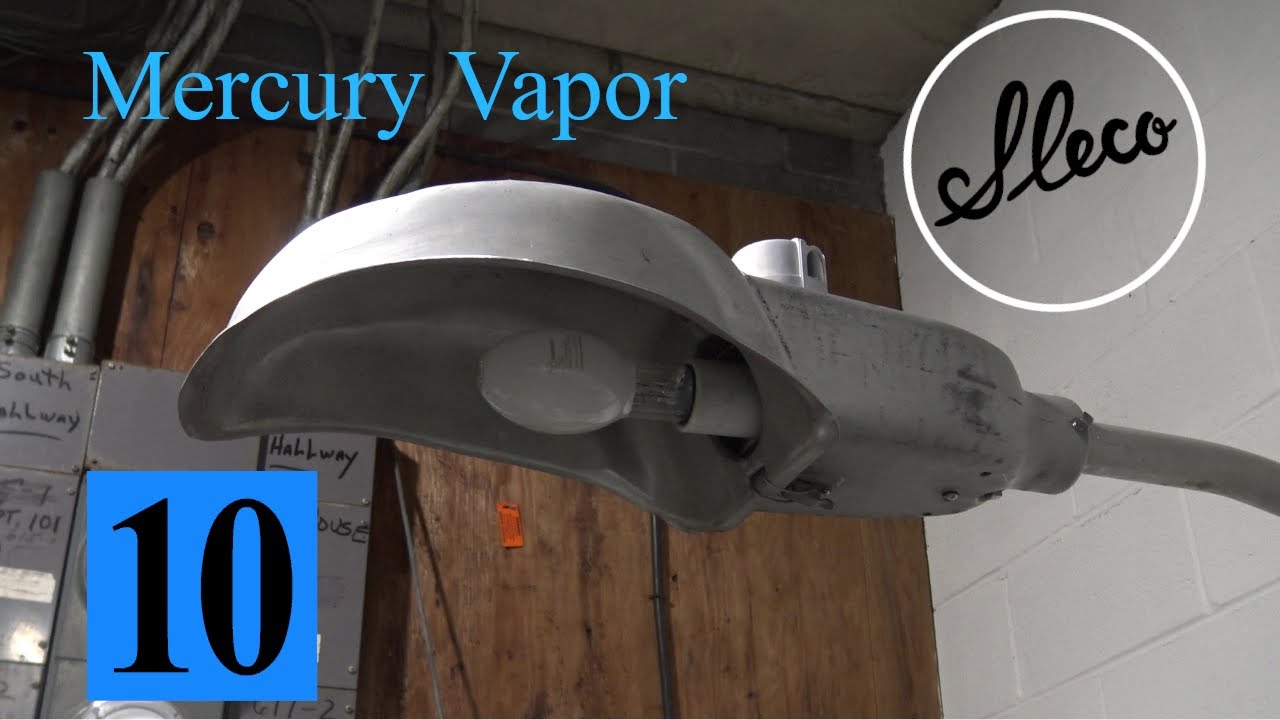 Rare SLECO 100W Mercury Vapor Fixture Overview