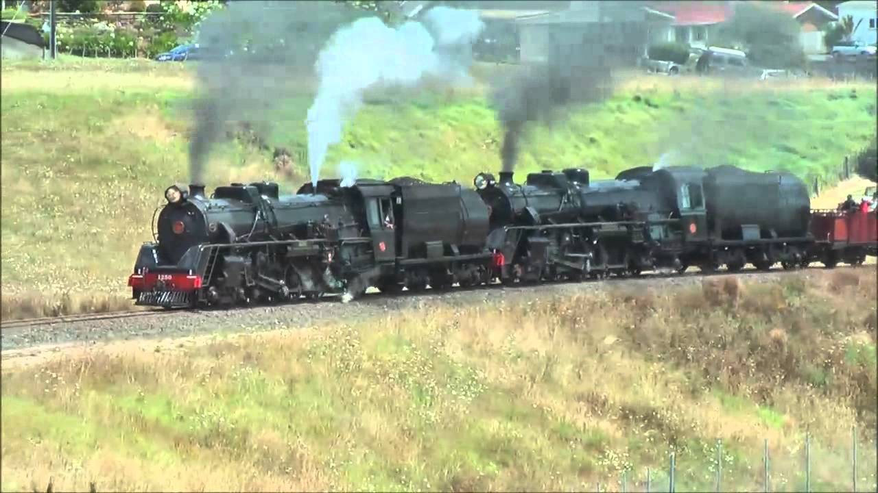 Two NZGR Ja Class Locomotives