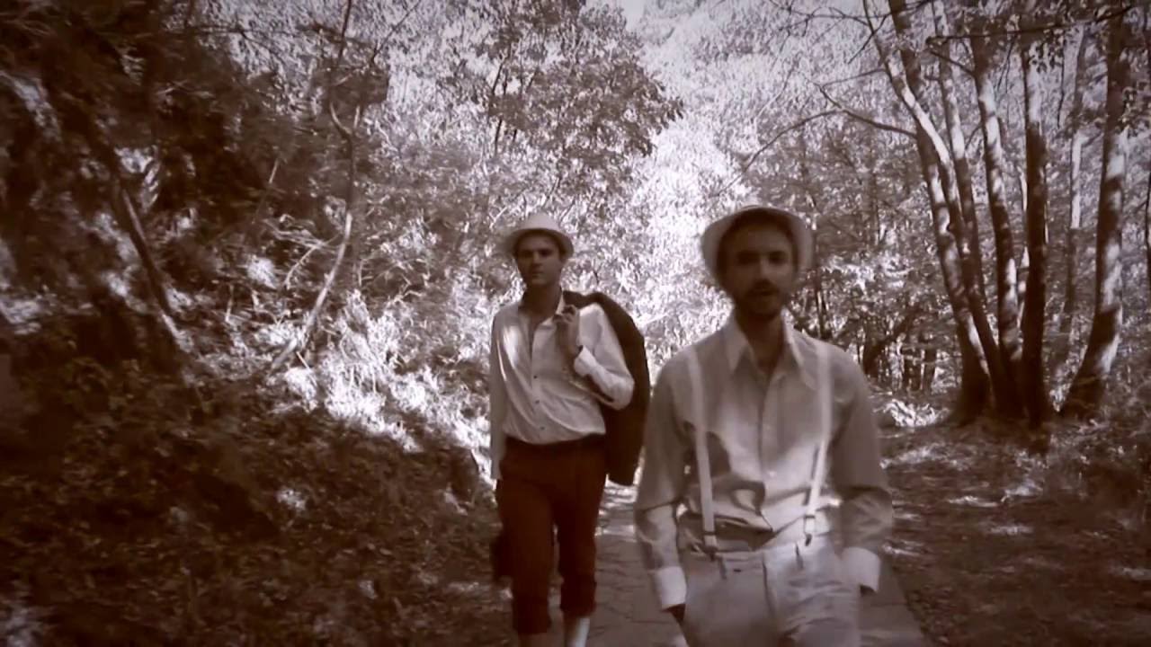 Η Αγάπη στη σιωπή - Πάνος Λαμπρίδης Δημήτρης Ερατεινός / Official clip