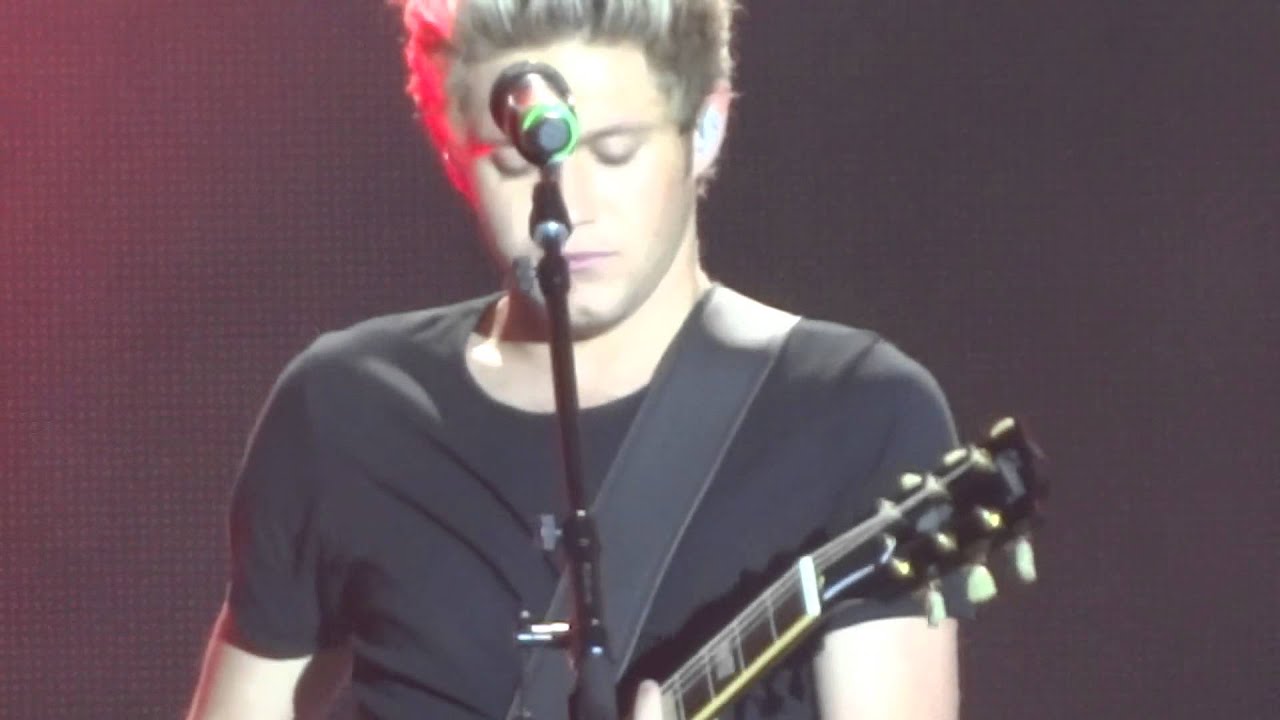 One Direction - Liam talking / Where Do Broken Hearts Go - Manchester Arena - 4/10/15
