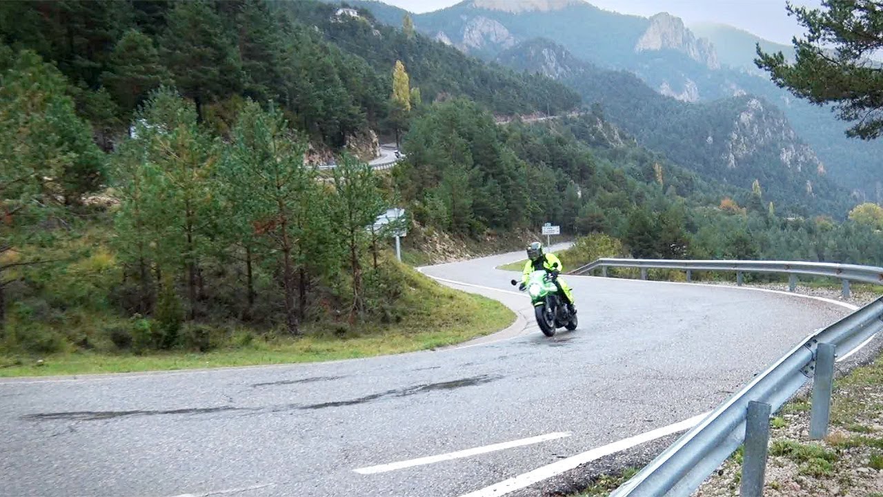 Motosx1000: En la Ruta 601 con la Kawasaki Z900RS Cafe