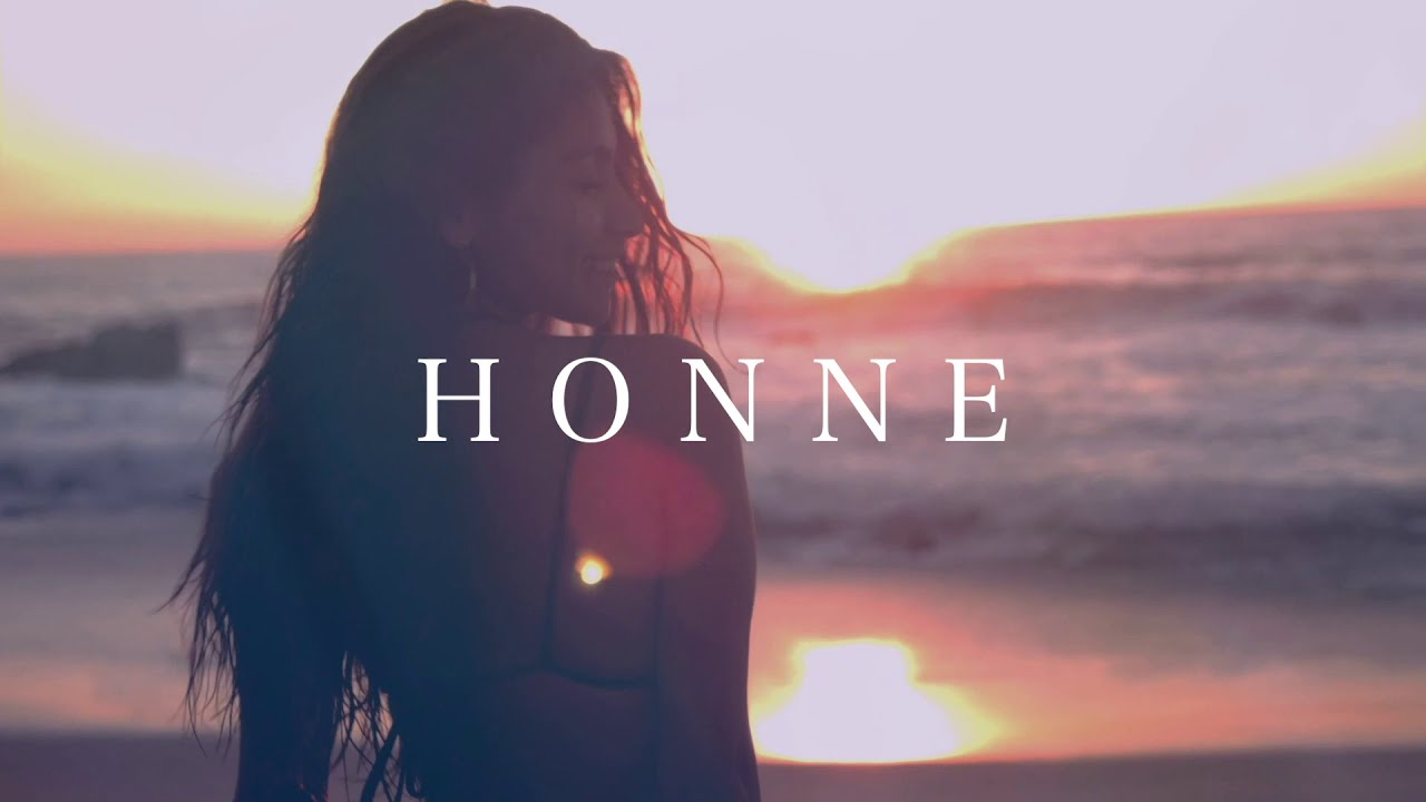 Ready at Dawn「HONNE」Lyric Video