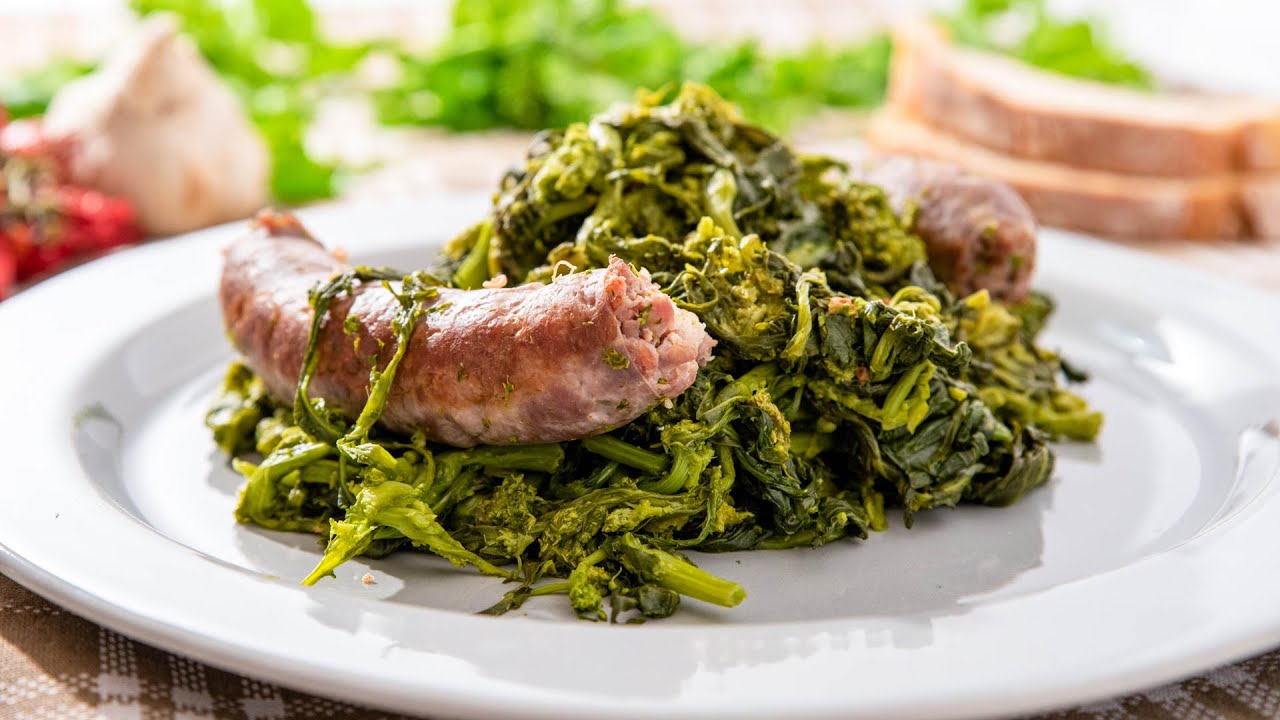 BROCCOLI E SALSICCE una ricetta facile - nel Cilento 
