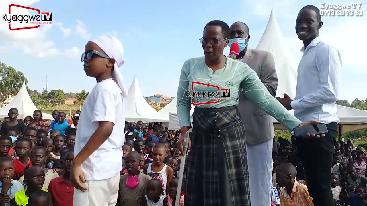 Fresh Kid ne Felista bazinyisizza abaana amazina g'ekisaanyi