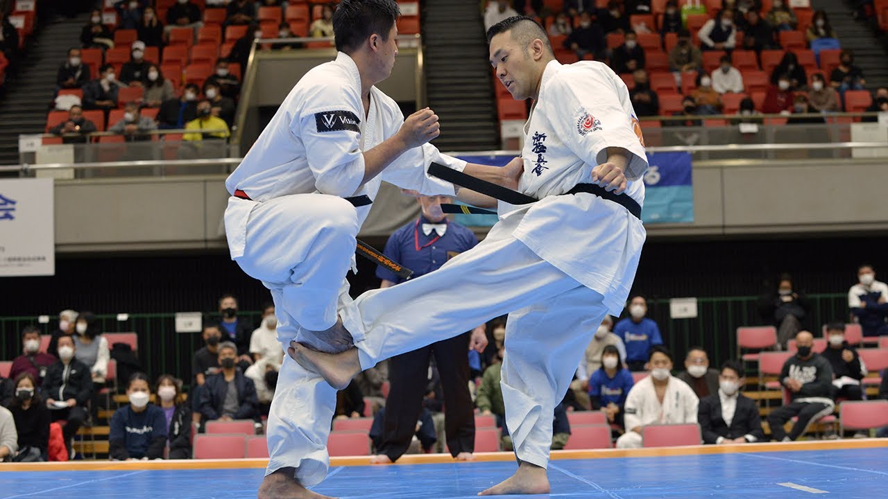 【新極真会】第53回全日本大会　男子４回戦　鳥原vs入来　SHINKYOKUSHINKAI KARATE