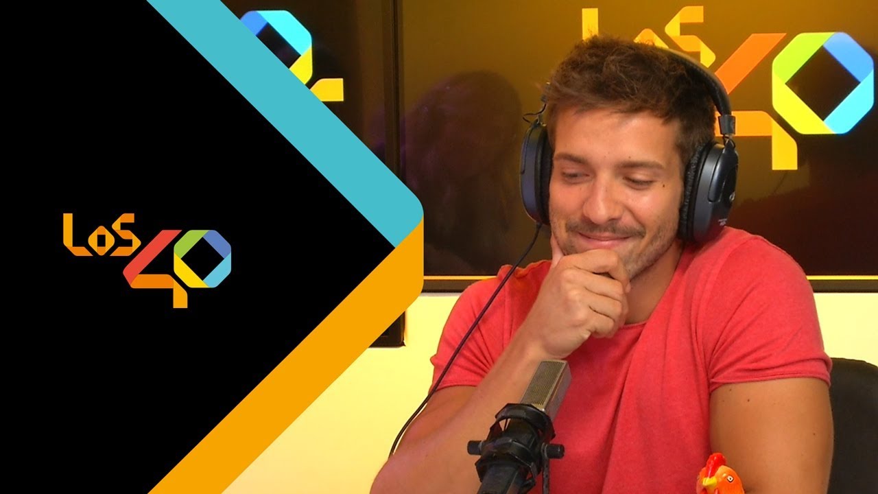 Pablo Alborán se emociona al escuchar Saturno por primera vez en la radio