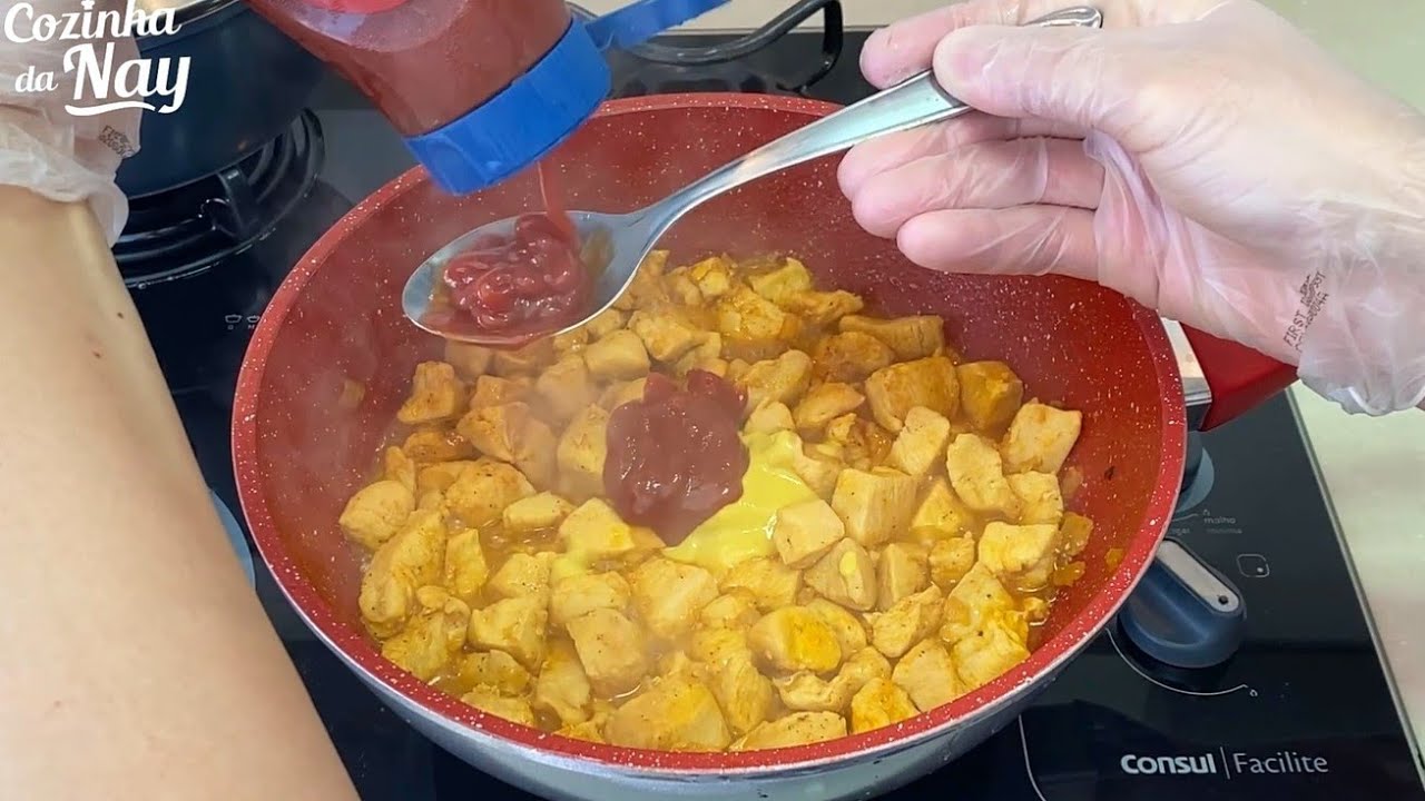 STROGONOFF DE FRANGO - RECEITA SIMPLES E RÁPIDA