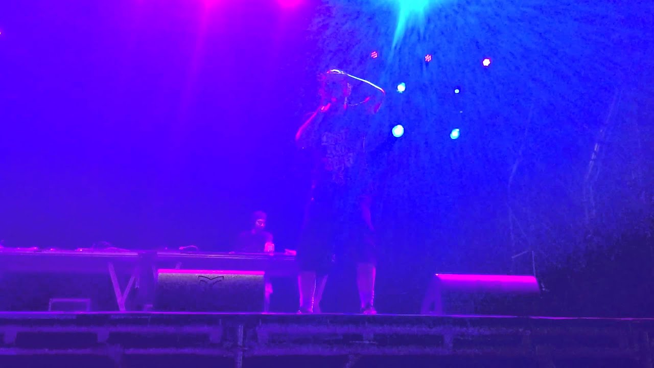 Live Kaos One @ Festa Radio Onda D'Urto 12 Agosto 2015