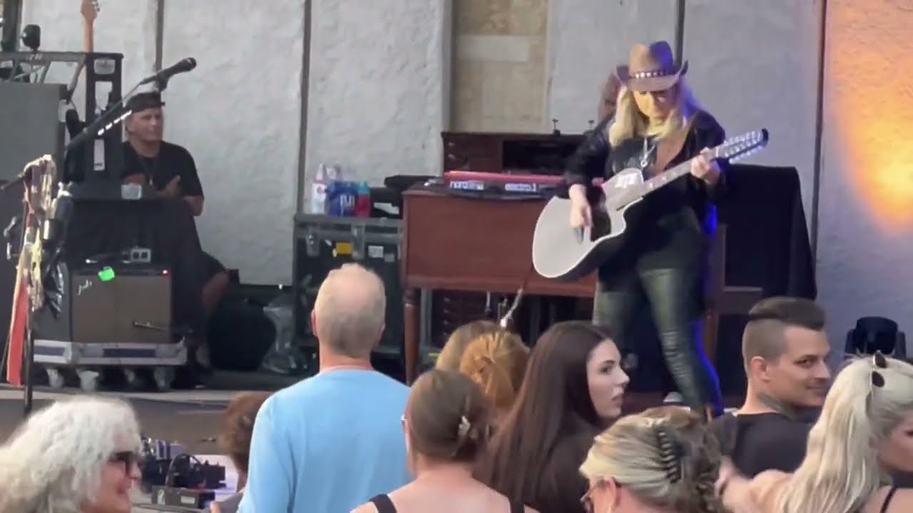 “No Souvenirs” Melissa Etheridge -Live- Grand Rapids, MI -2023