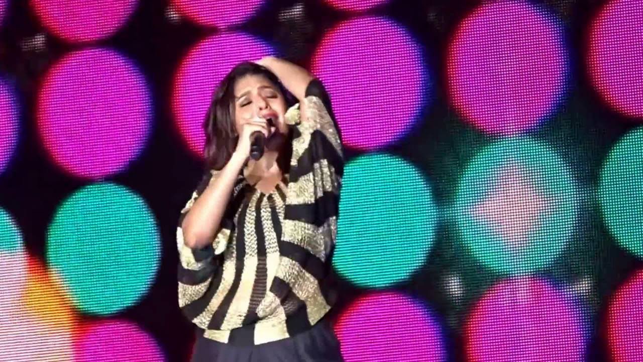 Trivia of Past Sunidhi Chauhan Live In Singapore