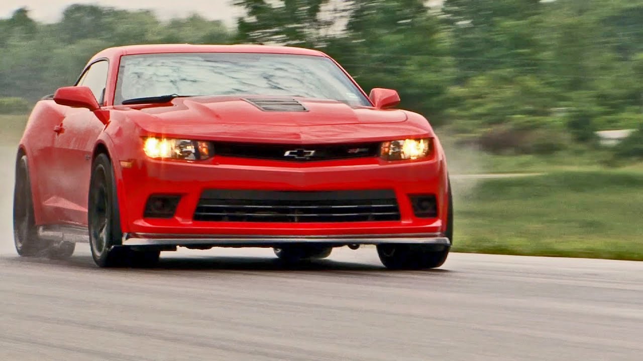 Chevrolet Camaro Z28 - Full Throttle!