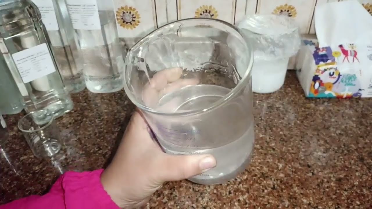 سيروم هياليورنيك علشان تدخليه في الكريمات أو الجل 