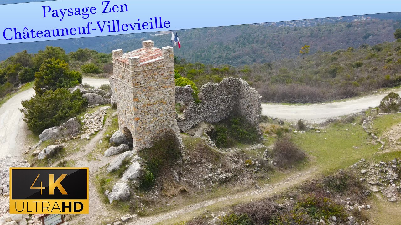 Châteauneuf-Villevieille près de Contes dans l'arrière pays Niçois / French Riviera