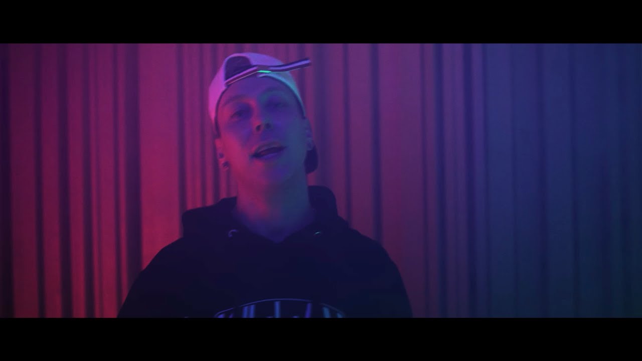 Mäkki - Fyfyy ft. Kube (Virallinen musiikkivideo)