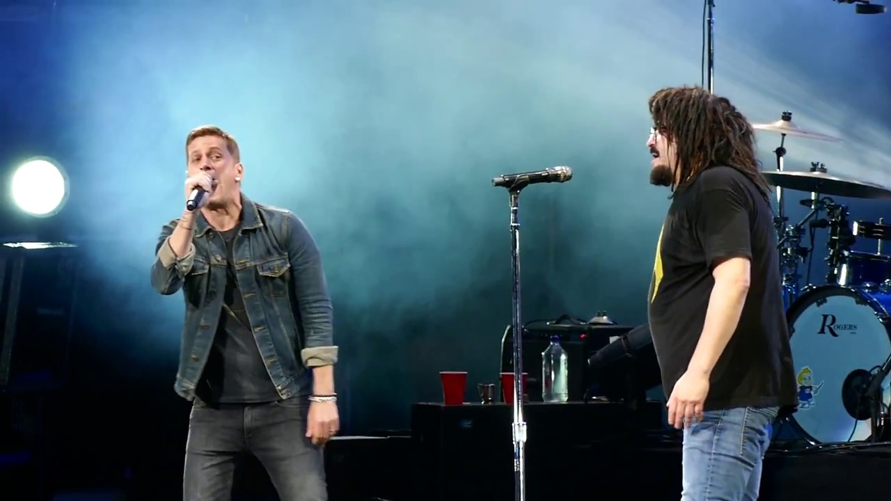 Counting Crows - Rain King (feat. Rob Thomas) - 9/8/17 - Xfinity Center