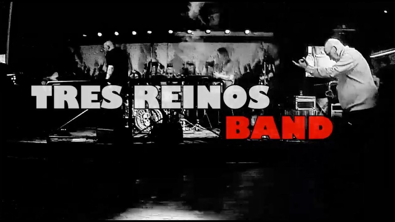 TRES REINOS BAND live on stage, ROCKTA!