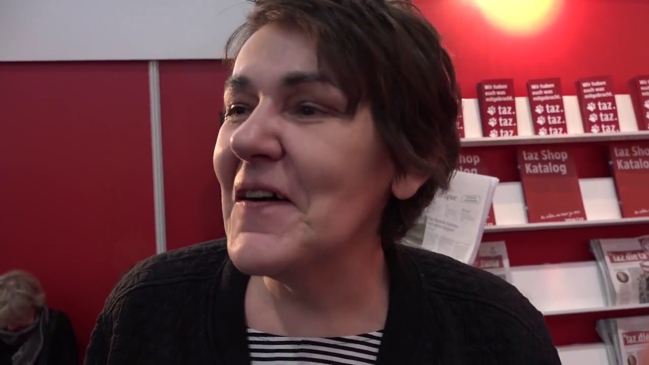 [taz Studio] Leipzig 2017: Drei Fragen - Christiane Rösinger