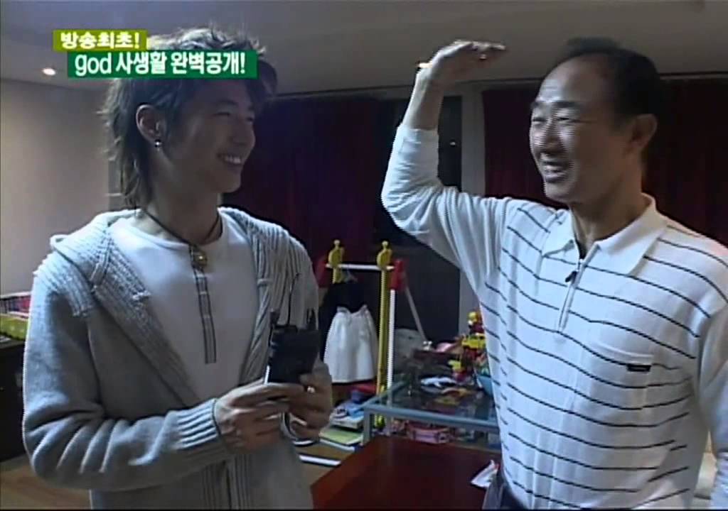 [HD] 김승현 정은아의 좋은 아침: 손호영 집 공개 (A round at Son Ho-young's house with English/Arabic subtitles)