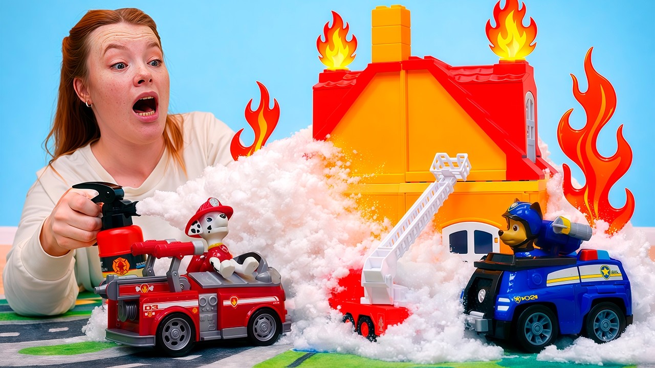 Überraschungsboxen mit Schlössern. Paw Patrol Abenteuer