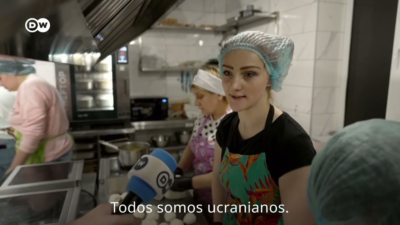 Un refugio para mujeres ucranianas apoya a combatientes en el frente