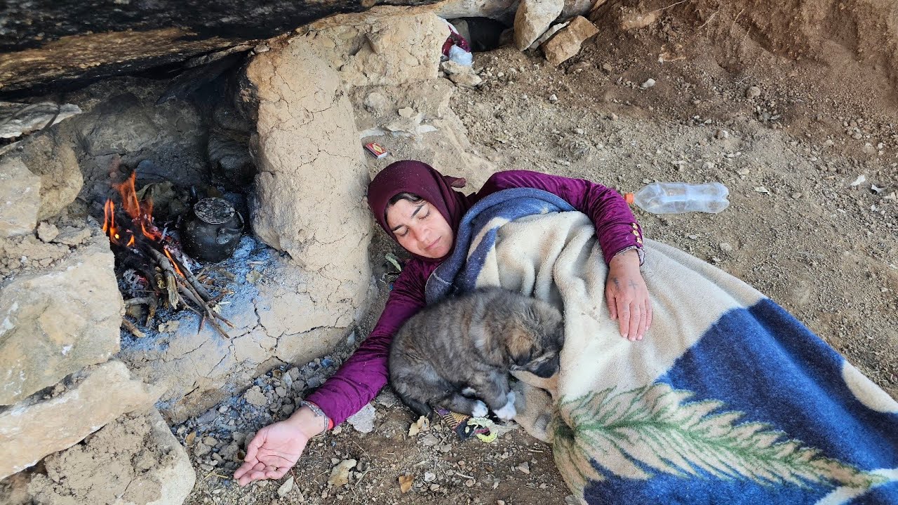 “Alone in the Cold Mountains, a Nomadic Woman Builds a Shelter with Stone, Wood and Hope”