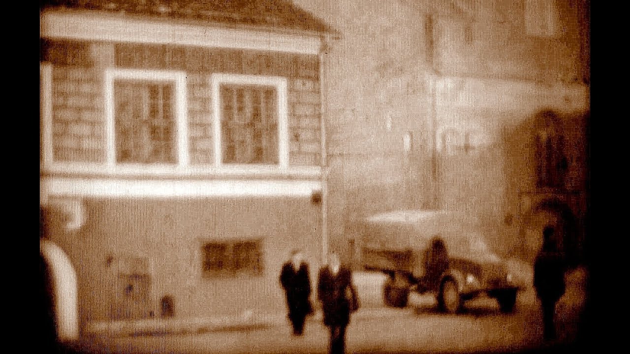 Rotu&scaron;ės aik&scaron;tė (Kaunas 1975&ndash;1977)