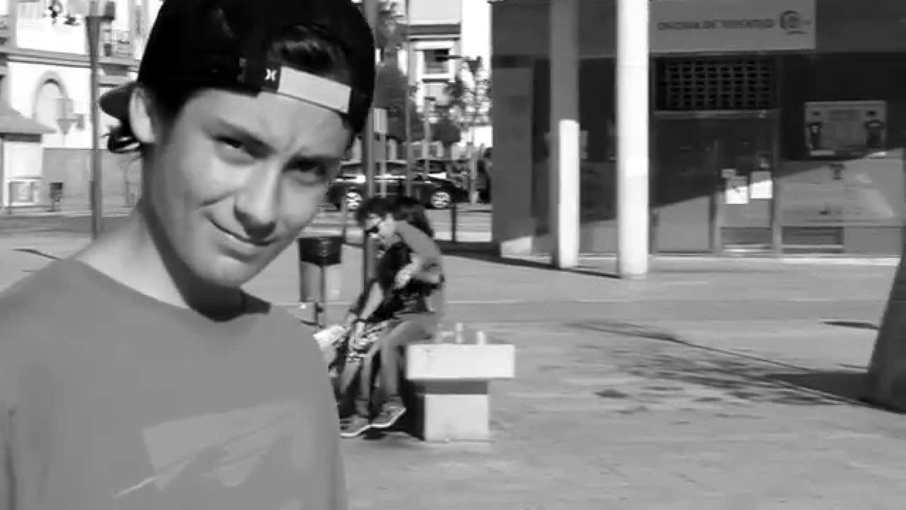 Ruben Sánchez - Black and White (Skateboarding)