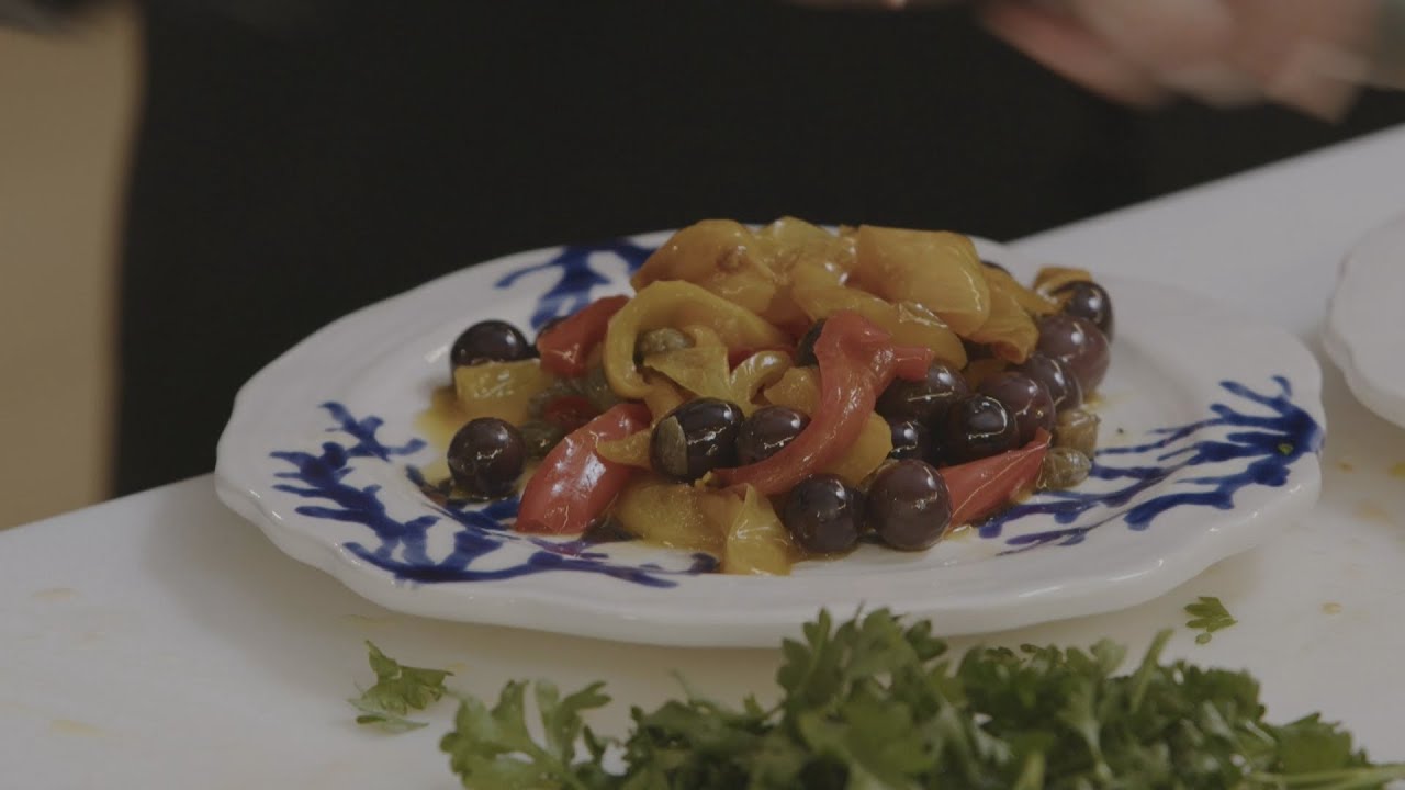 Peperoni in padella con olive e capperi | Lady Maria Consiglio - Lo chic #incucina