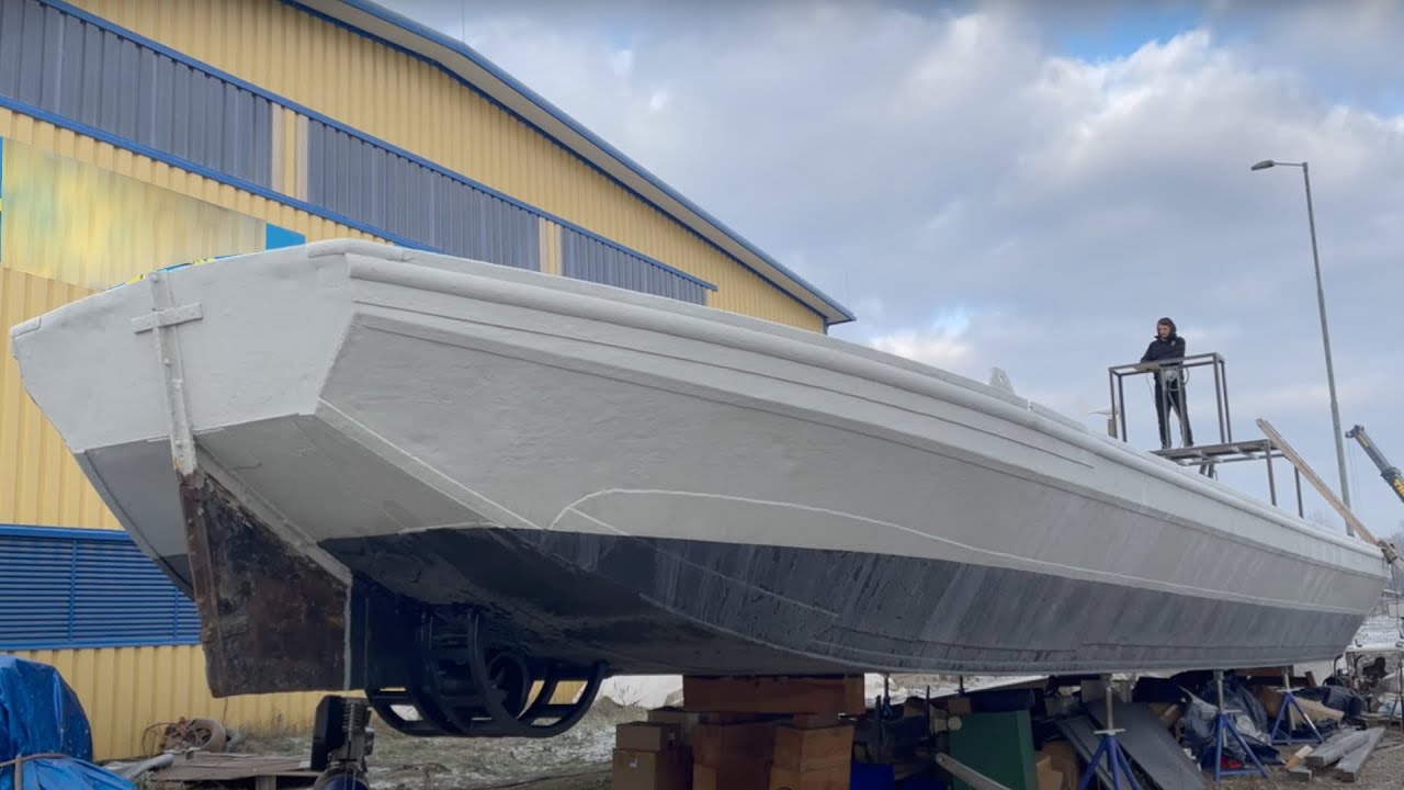 Finishing the BOW THRUSTER on my 1902 Barge Boat