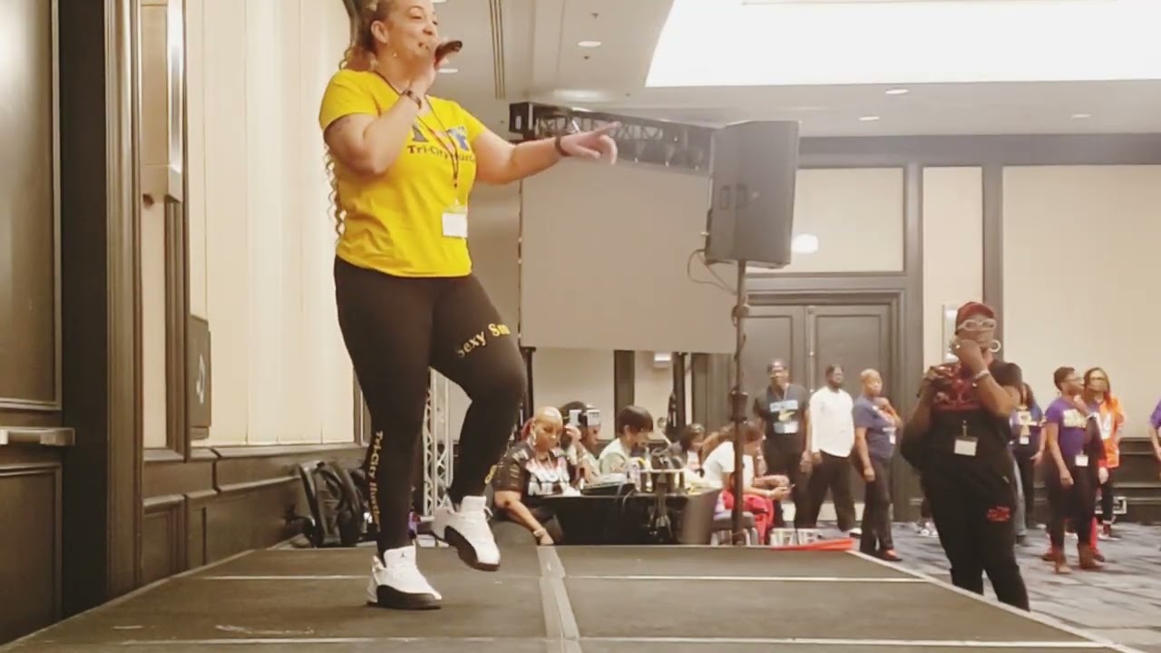 A SMOOTH APPLICATION LINE DANCE creator Janean Michelle Morris 