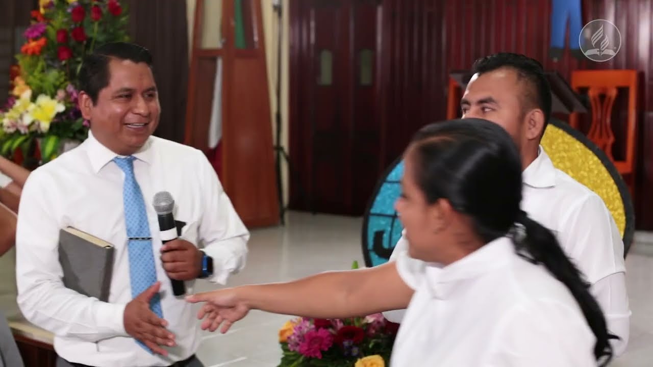 Sociedad de Jóvenes Modelo | Iglesia Mediana | Ministerio Juvenil