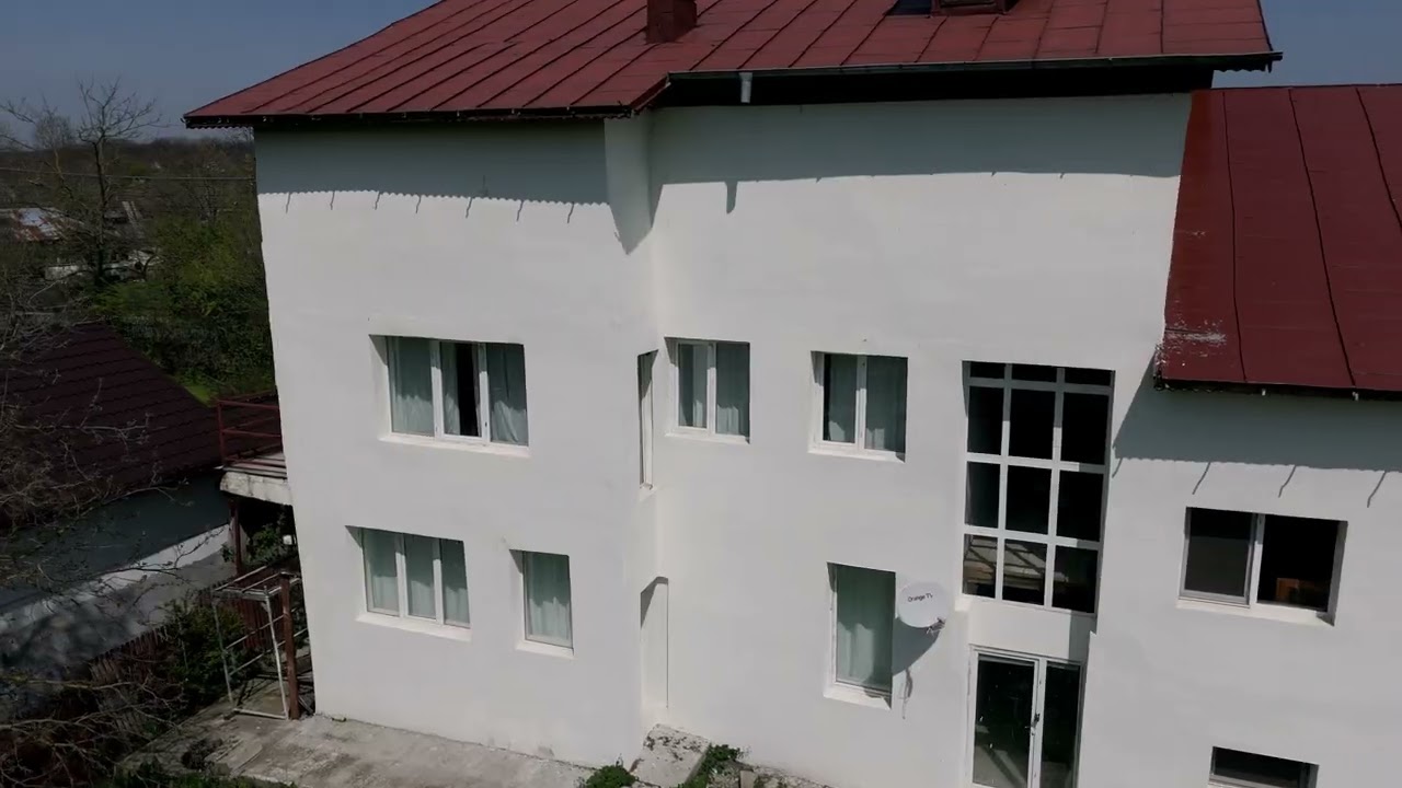 Proprietate unică cu R&acirc;ul Neajlov &icirc;n curte și propria Baltă de Pește!