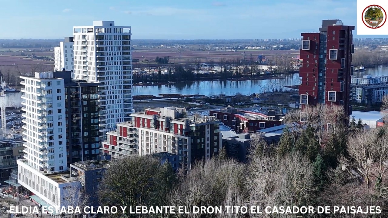 EL DIA ESTABA CLARO Y LABANTE EL DRON TITO  CASANDO DE PAISAJES