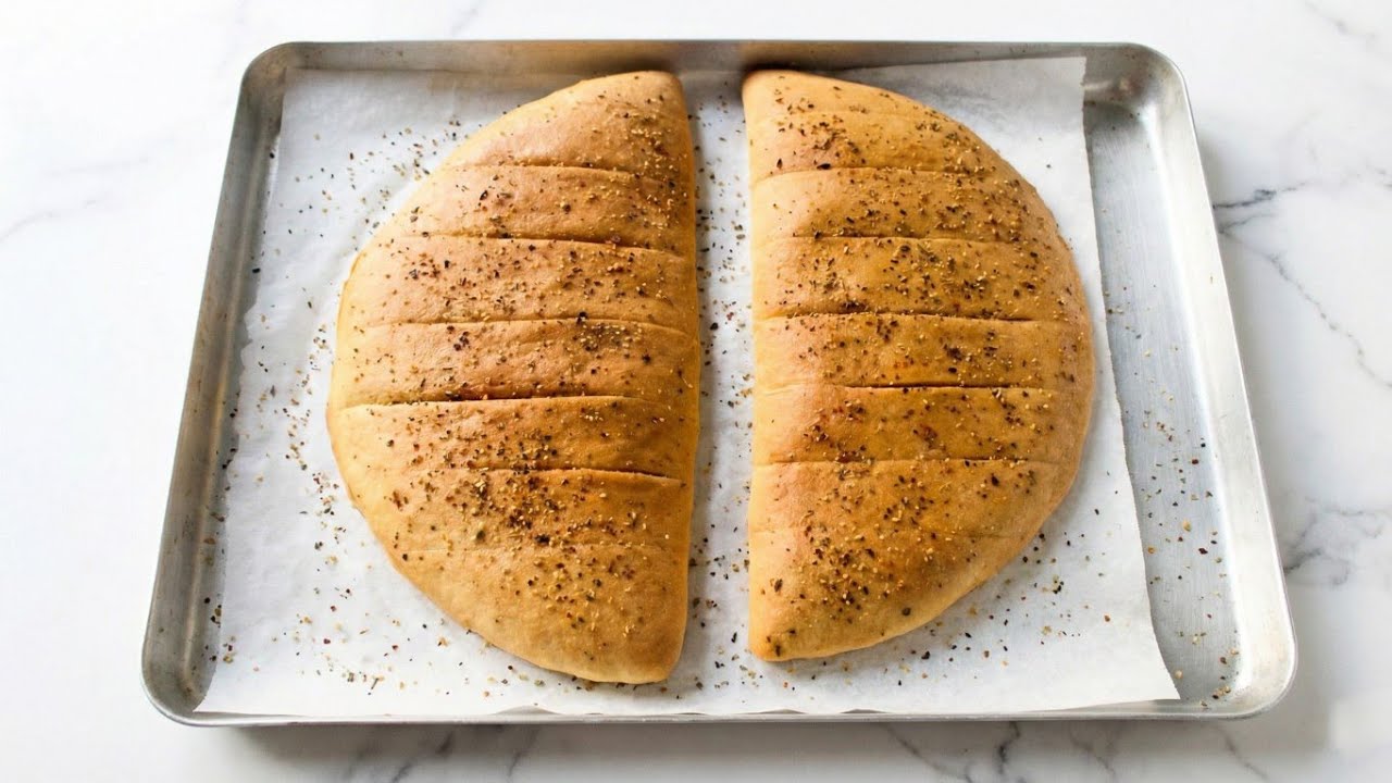 बिना Oven के बाज़ार जैसा Garlic Bread घर पर! 🧄 Cheese Garlic Bread Recipe