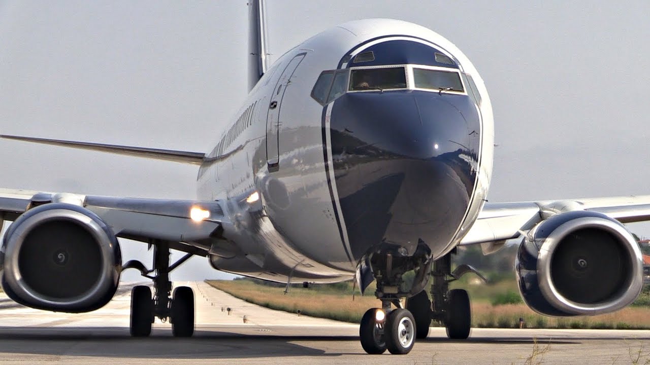 Boeing 737-800 Takeoff JETBLAST & CRAZY DRIVER! | Skiathos Airport Plane Spotting | 2nd St Maarten