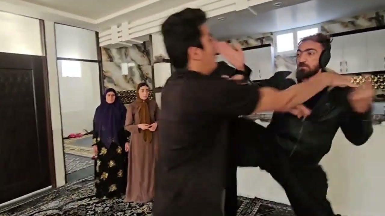 阿里强行让法丽巴相亲，哈桑得知后教训阿里，试图把法丽巴带走#马苏梅 #萨利赫