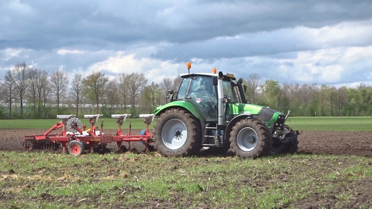 PLOUGHING WITH A DEUTZ FAHR TTV 620 - DENEKAMP - Netherlands