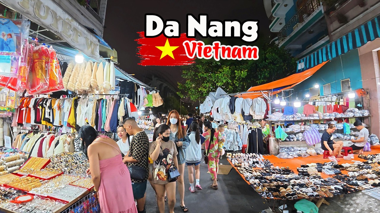DA NANG Walking Tour - Le Duan Night Market in Real Life and Night Atmosphere