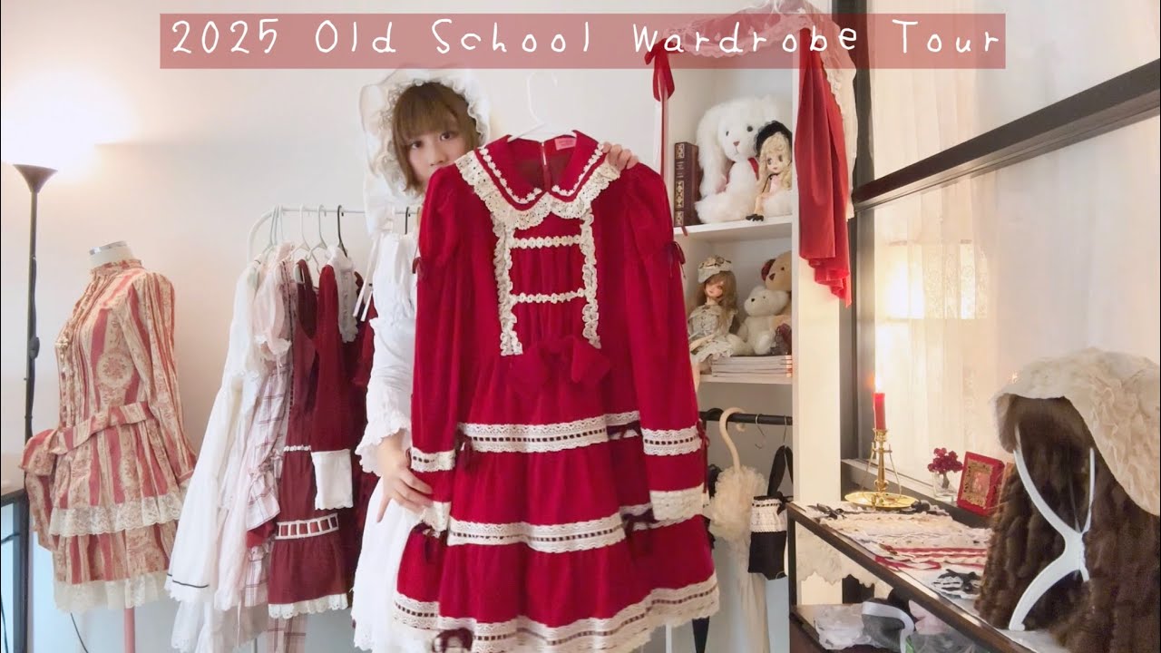 Handmade and Old School Lolita Wardrobe Tour [Part 1]